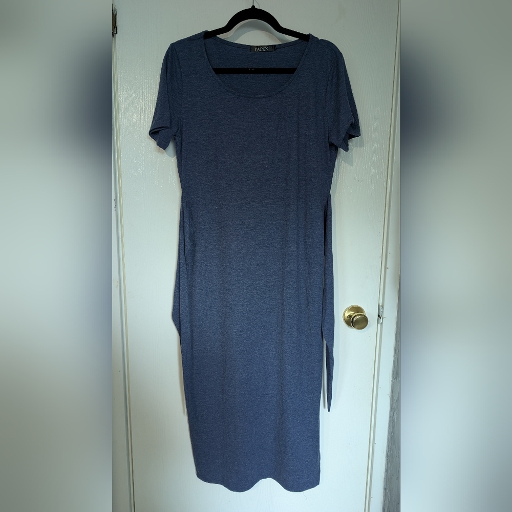 6/$32 Heather Blue Jersey Midi Dress